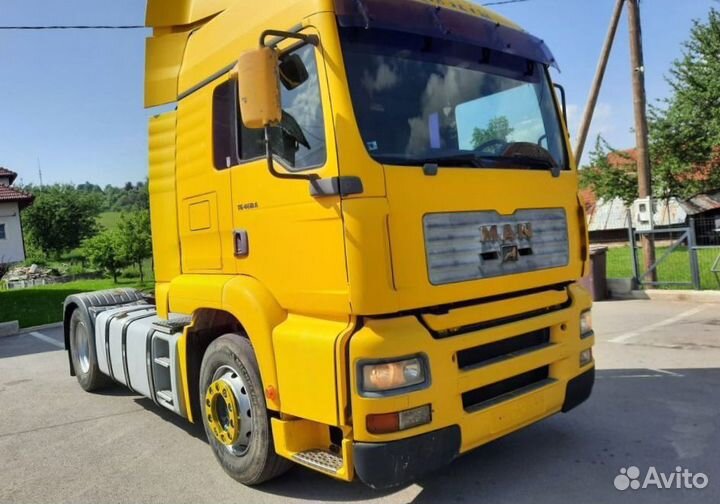 В разборке грузовик MAN, TGA 2000-2008