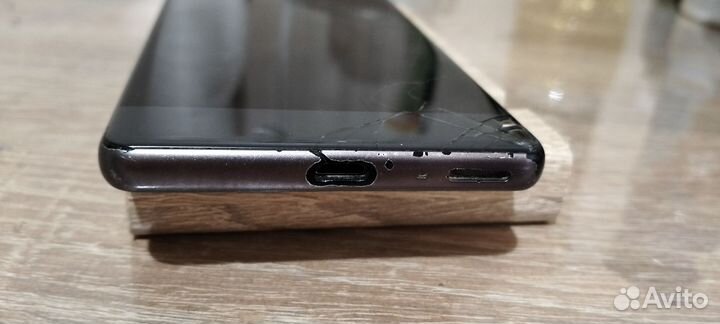 Sony Xperia XA, 2/16 ГБ