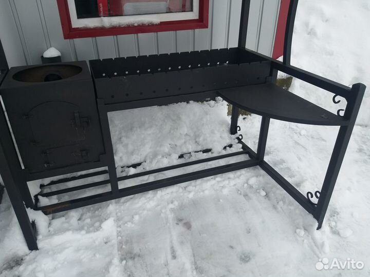 Мангал с печью под казан и крышей