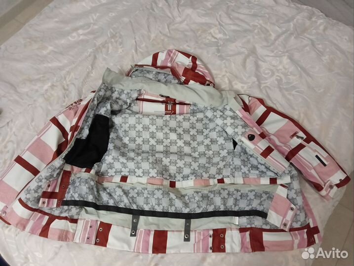 Сноубордическая куртка groovstar