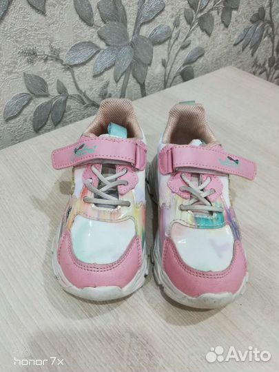 Кроссовки детские на девочку размер 27