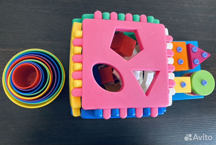 Развивающие игрушки