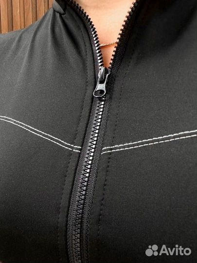 Спорттивный комбинезон женский для фитнеса