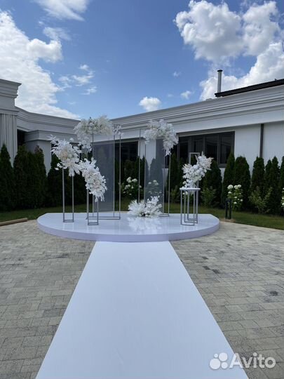 Аренда декора и изготовление декораций