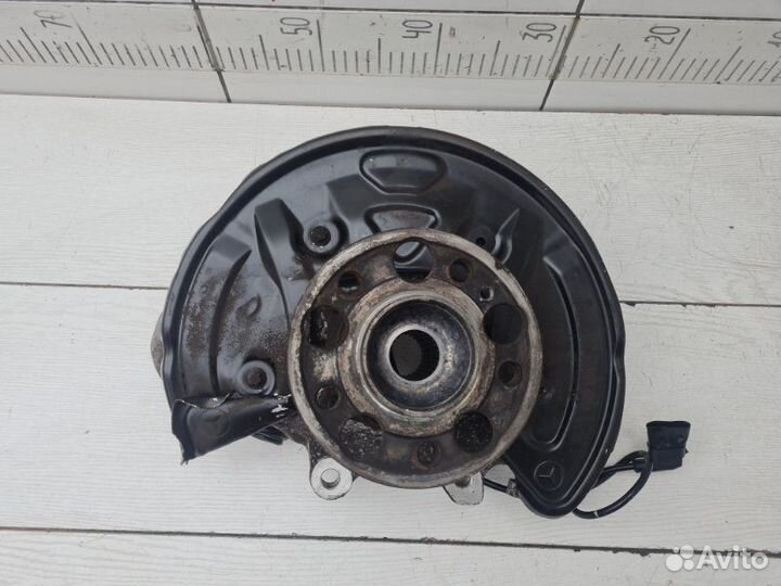 Кулак задний левый Mercedes E-Class W213 OM654