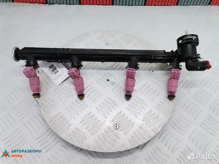 Форсунка Ford Fiesta 4 рест. 2001 1113463