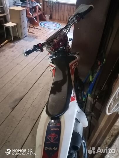 Продам питбайк