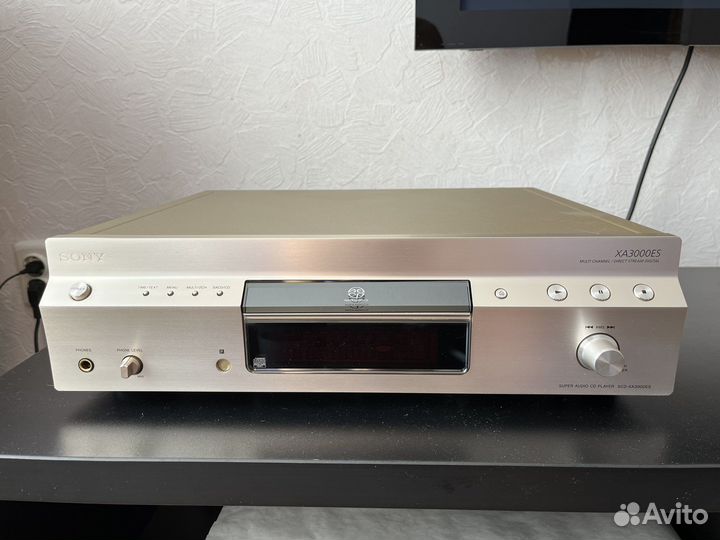 Super audio CD player SCD- xa3000es