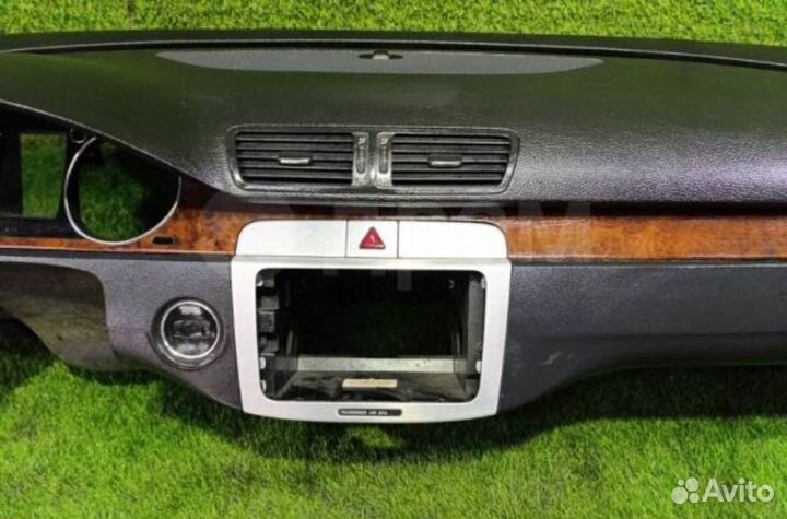 Панель приборов (Торпедо) Volkswagen Passat cc/b6