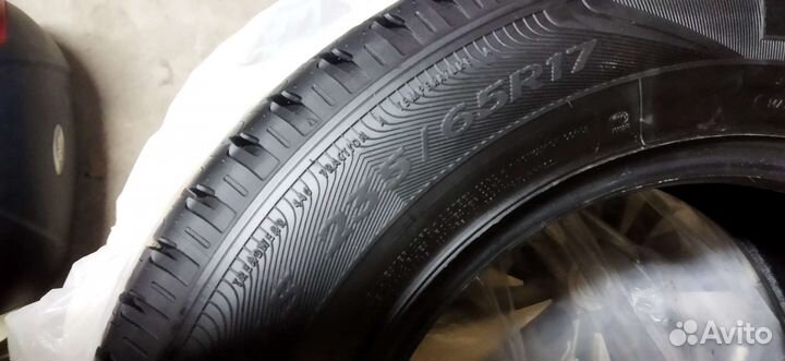 Goodyear Wrangler AT 235/65 R17