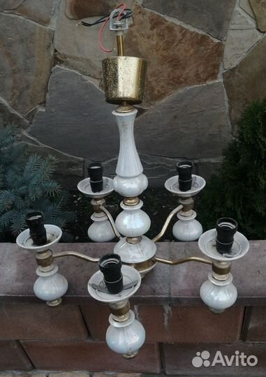 Продаю люстру и бра