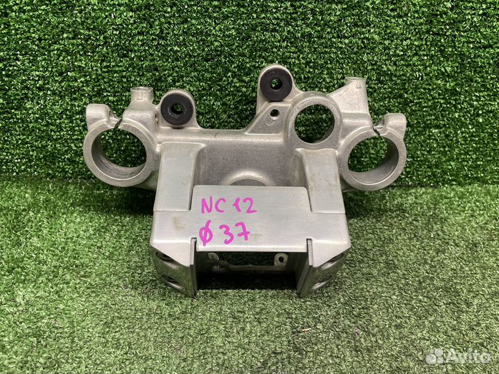 Траверса верхняя Honda NV 400 Custom NC12