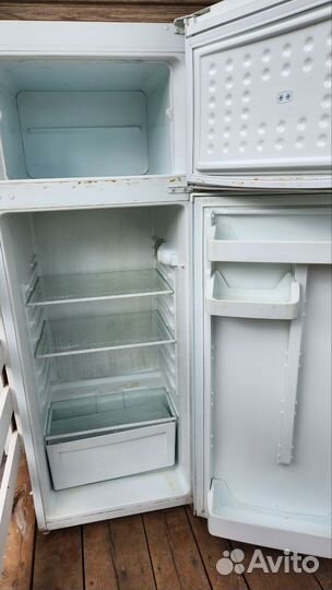 Продам холодильник б/у