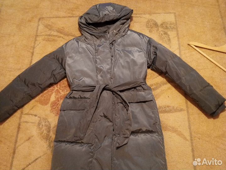 Пуховик женский 42 44