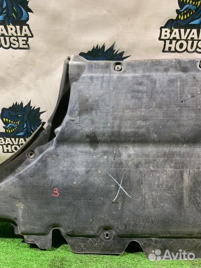 Защита двигателя Audi A5 8T CDN 2011