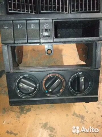 Блок управления отопителем Ауди 80 б3