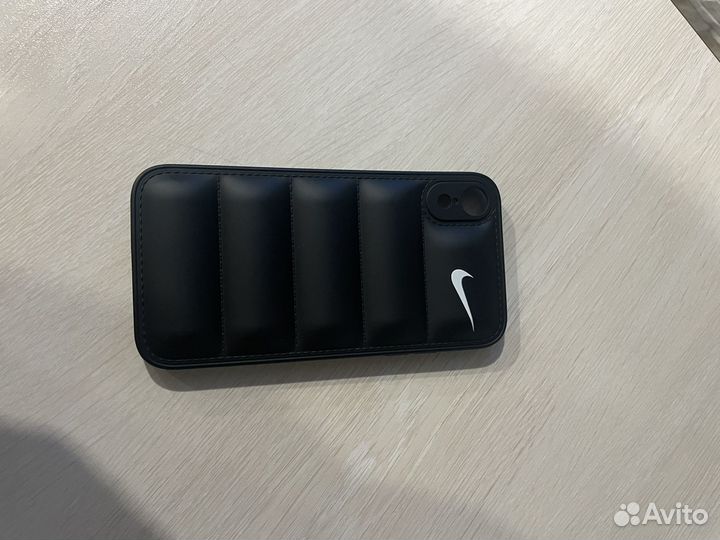 Телефон iPhone хр