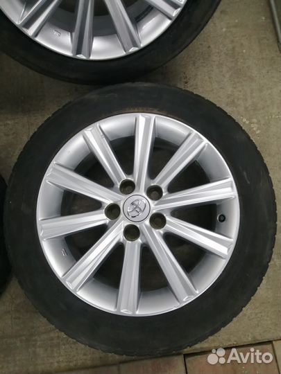 R17 Nokian Tyres Hakka Blue 2 215/55, PCD 5x114.3 DIA 60.1