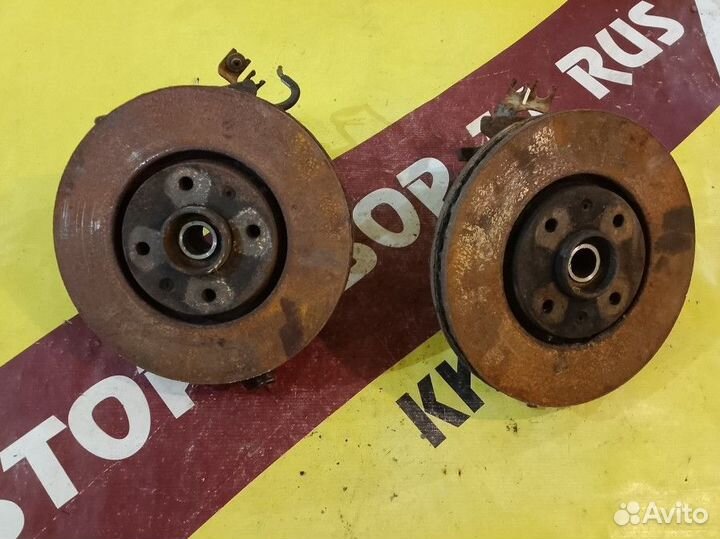 Поворотный кулак Citroen C5 1 v6