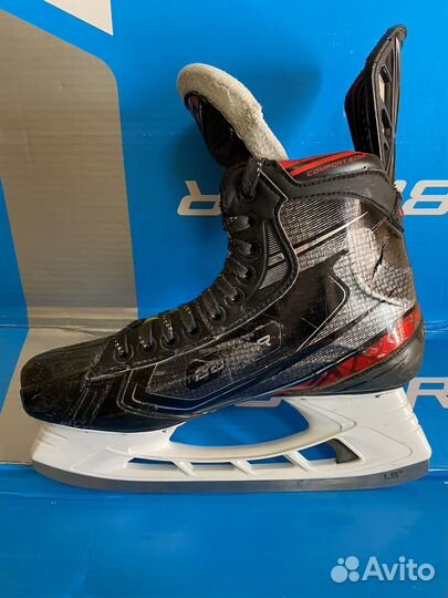 Хоккейные коньки bauer vapor 2x