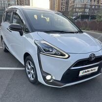 Toyota Sienta 1.5 CVT, 2015, 140 000 км, с пробегом, цена 1 350 000 руб.