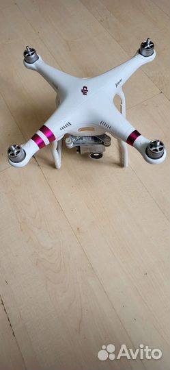 Квадрокоптер dji Phantom 3 PRO