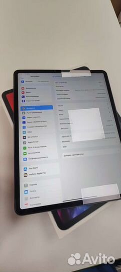 iPad pro 12.9 4 поколения 256 gb