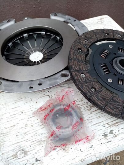 Продам комплект сцепления на автомобили renault
