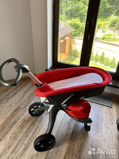 Коляска stokke