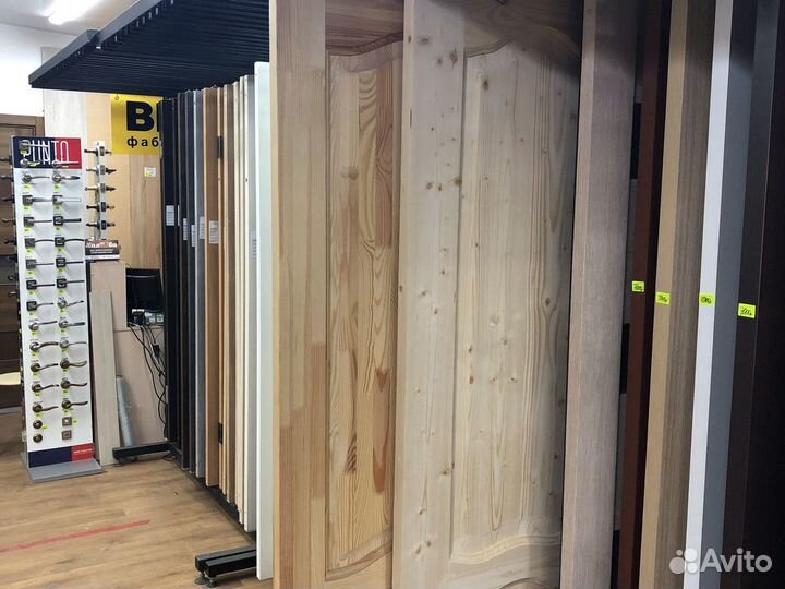 Дверь межкомнатная массив классик