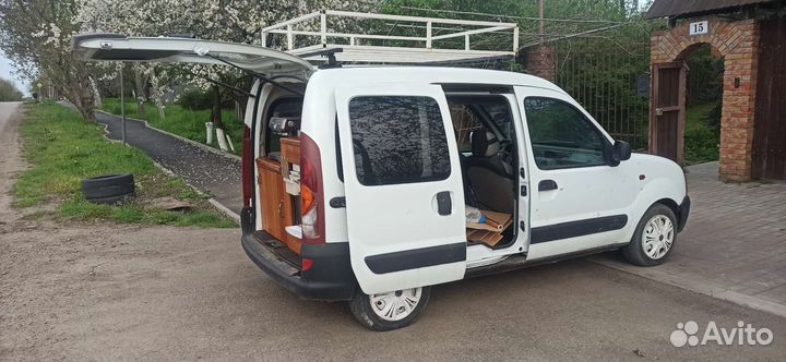 Мобильная кофейня на колесах мороженое