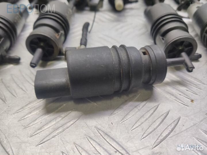Моторчик омывателя на BMW E71 s1148618
