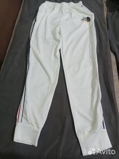 Спортивные штаны