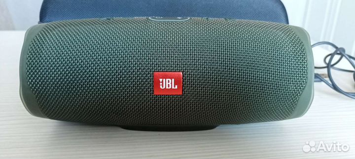 Колонка jbl charge 4