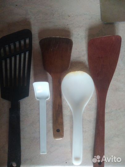 Инвентарь для кухни и быта