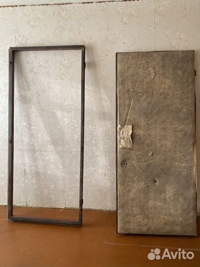 Дверь входная железная бу