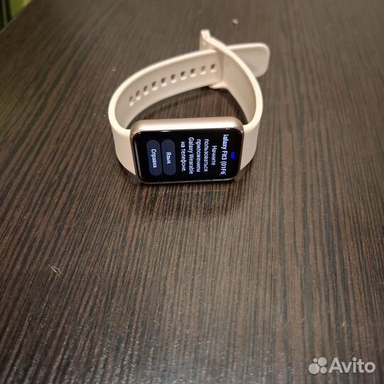 Смарт часы-браслет samsung galaxy fit3