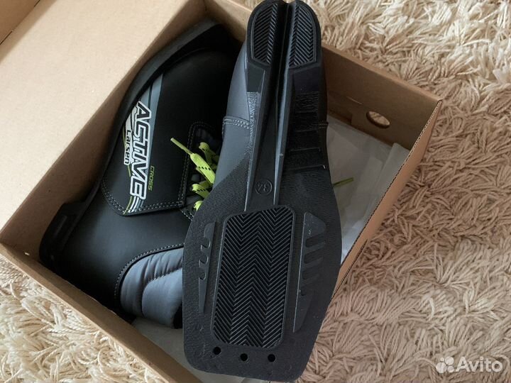 Беговые лыжи с ботинками