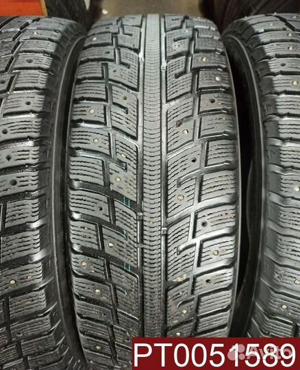 Kumho I'Zen KW22 235/65 R17 98H