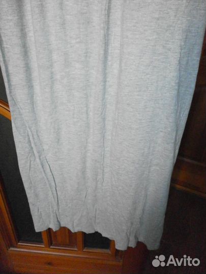 Платье-макси трикотажное с вязаной спинкой