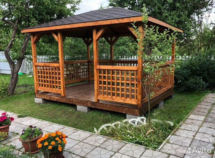 Беседка из дерева