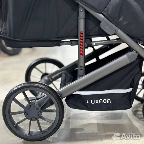 Новая прогулочная коляска luxmom 790 черная объявление продам
