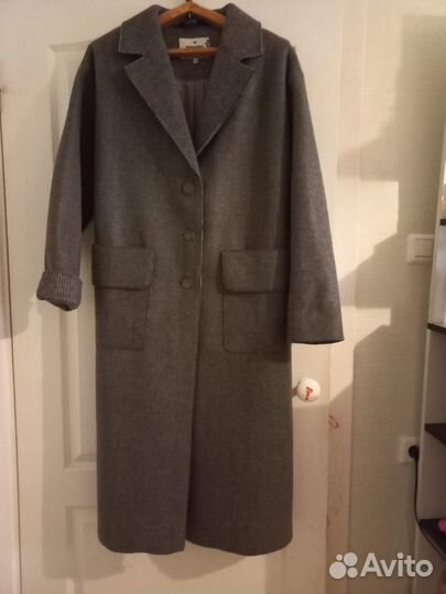 Пальто демисезонное