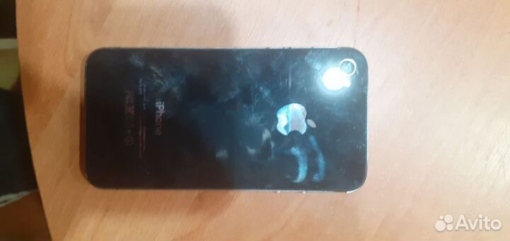 iPhone 4, 8 ГБ
