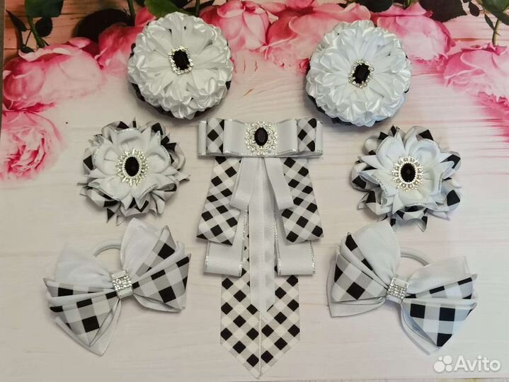 Школьные галстуки