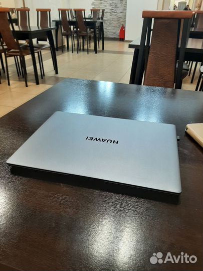 Ноутбук huawei matebook d14