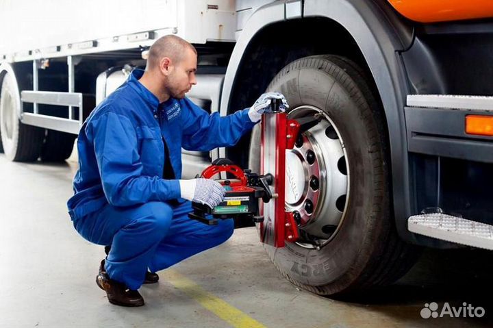 Шиномонтажник