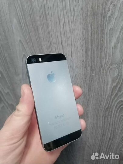 iPhone 5S, 16 ГБ