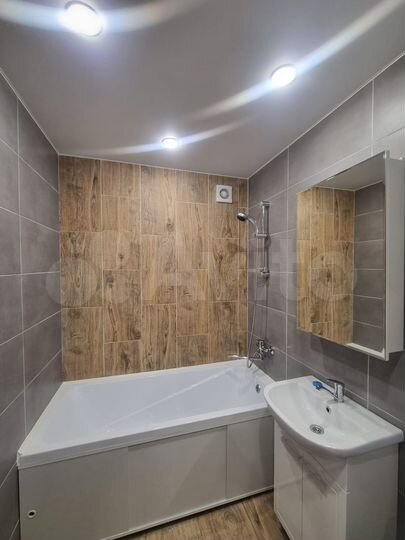 Квартира-студия, 23,7 м², 2/10 эт.