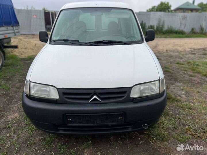В разборе Citroen Berlingo 1.4